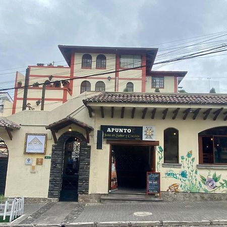 Kituandes Hotel Quito Exterior photo