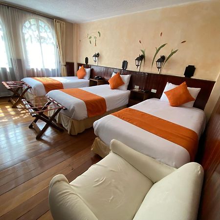 Kituandes Hotel Quito Exterior photo