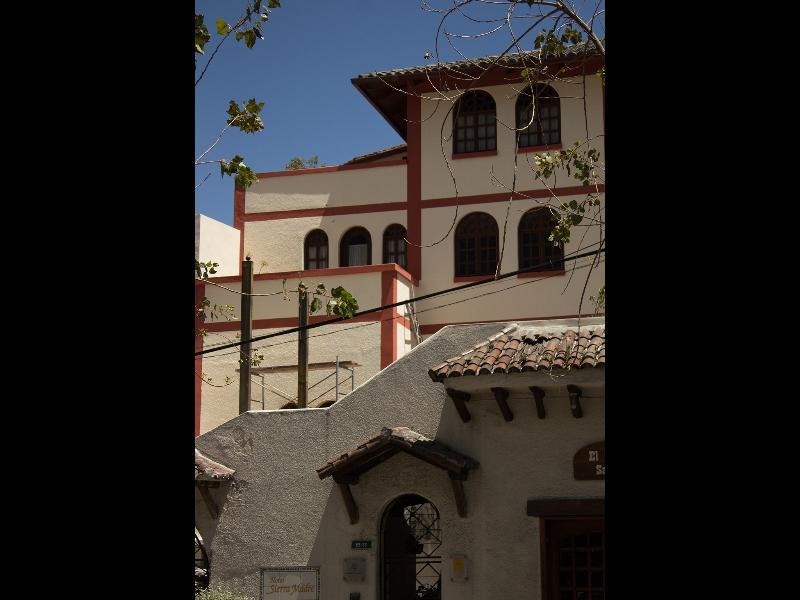 Kituandes Hotel Quito Exterior photo
