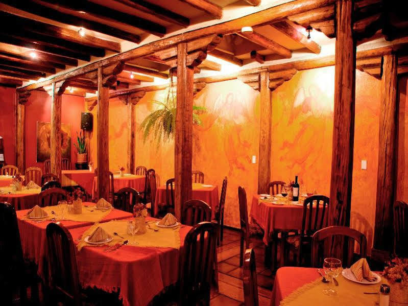 Kituandes Hotel Quito Exterior photo
