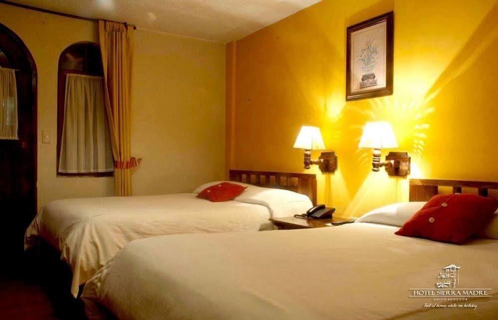 Kituandes Hotel Quito Exterior photo
